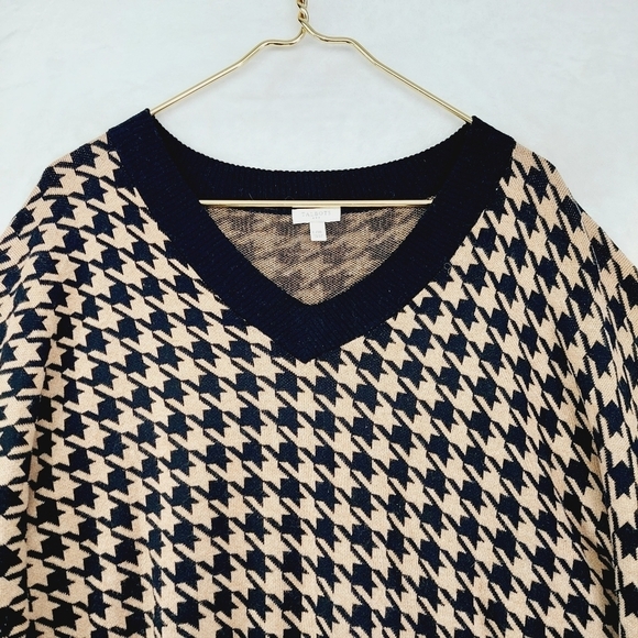 Talbots Black & Brown V-Neck Poncho Sweater 3312 - Picture 2 of 6